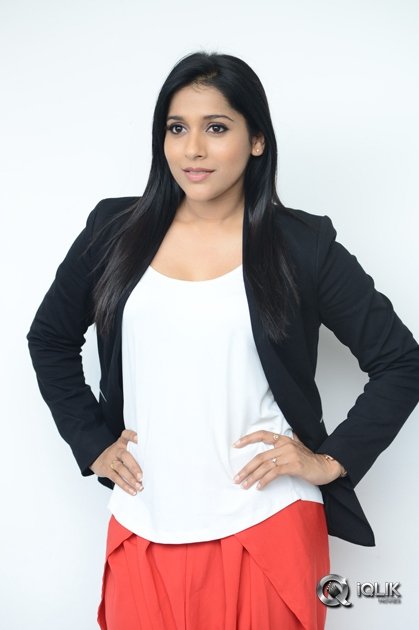 Rashmi-Gautam-Interview-About-Next-Nuvve-Movie